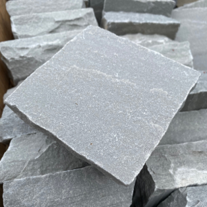 Kandla Grey 100 x 100 mm Cobble Sets Riven