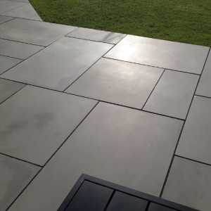 Kandla Grey sawn & honed Indian Sandstone patio packs