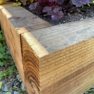Softwood Timber Sleepers Brown 200x75x2400mm - Image 2