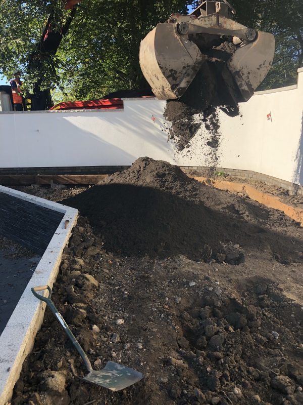 Black Gold Blend Bedding Soil - Image 2