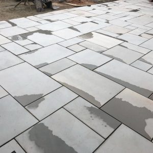 Kandla Grey sawn & honed Indian Sandstone patio packs - Image 8