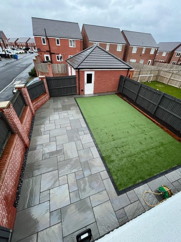 Kandla Grey Indian Sandstone Patio Packs Riven - Image 4