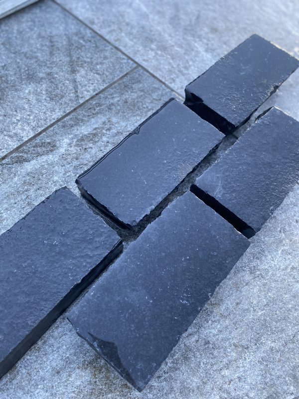 Black Limestone 100 x 200 mm Cobble Sets Riven
