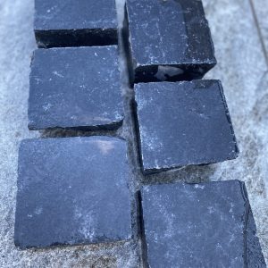 Black Limestone 100 x 100 mm Cobble Sets