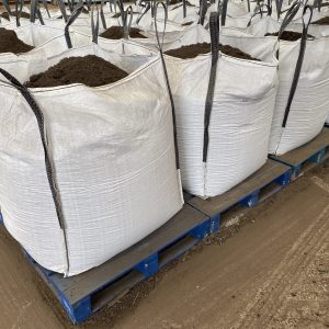 Black Gold Blend Bedding Soil - Image 4