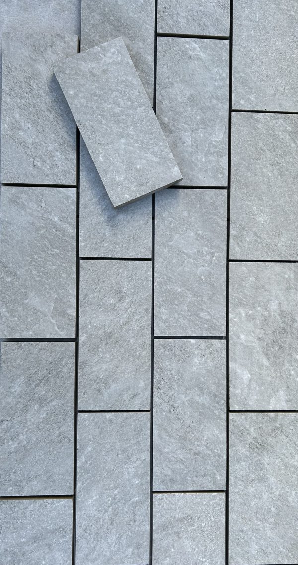 Smoke Grey 100 x 200 x 20 mm Cobble Setts