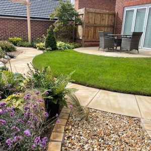Fossil Mint sawn & honed Indian Sandstone 600x900 - Image 4