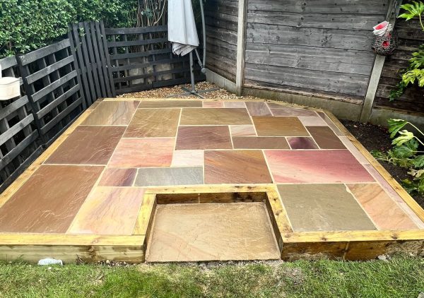 Rippon Buff Indian Sandstone Patio Packs Riven